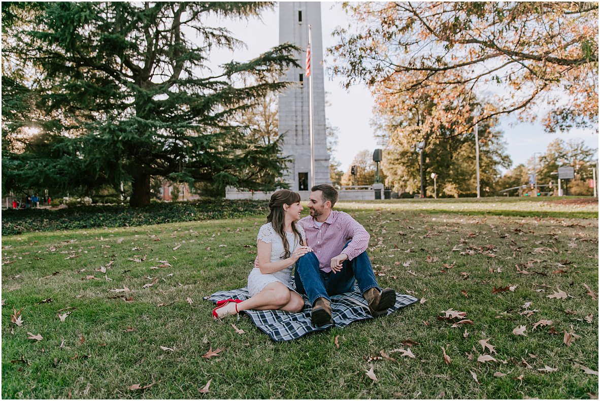 downtown-raleigh-engagement-photos-s&a-5745.jpg